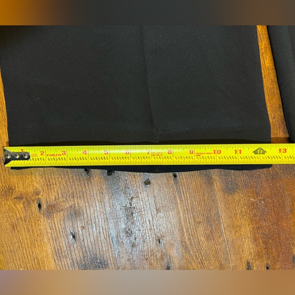 NWT!!! St. John Sleek Black Pants with Pockets - Picture 6 of 12